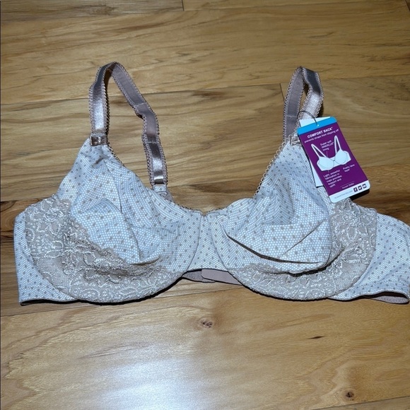 Olga bra Luxury Fit Supreme Lift Underwire - Picture 2 of 6